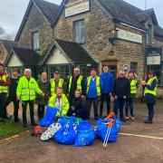 The Cotswold pub helping to keep its village clean