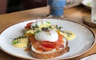 Best places to go for brunch in Cirencester according to Tripadvisor reviews (Canva)