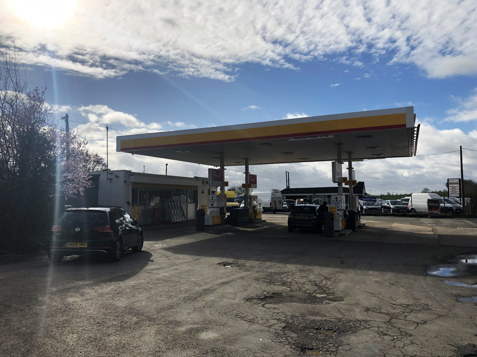 Cotswold service station sold after overcoming hurdles - Vimarsana News