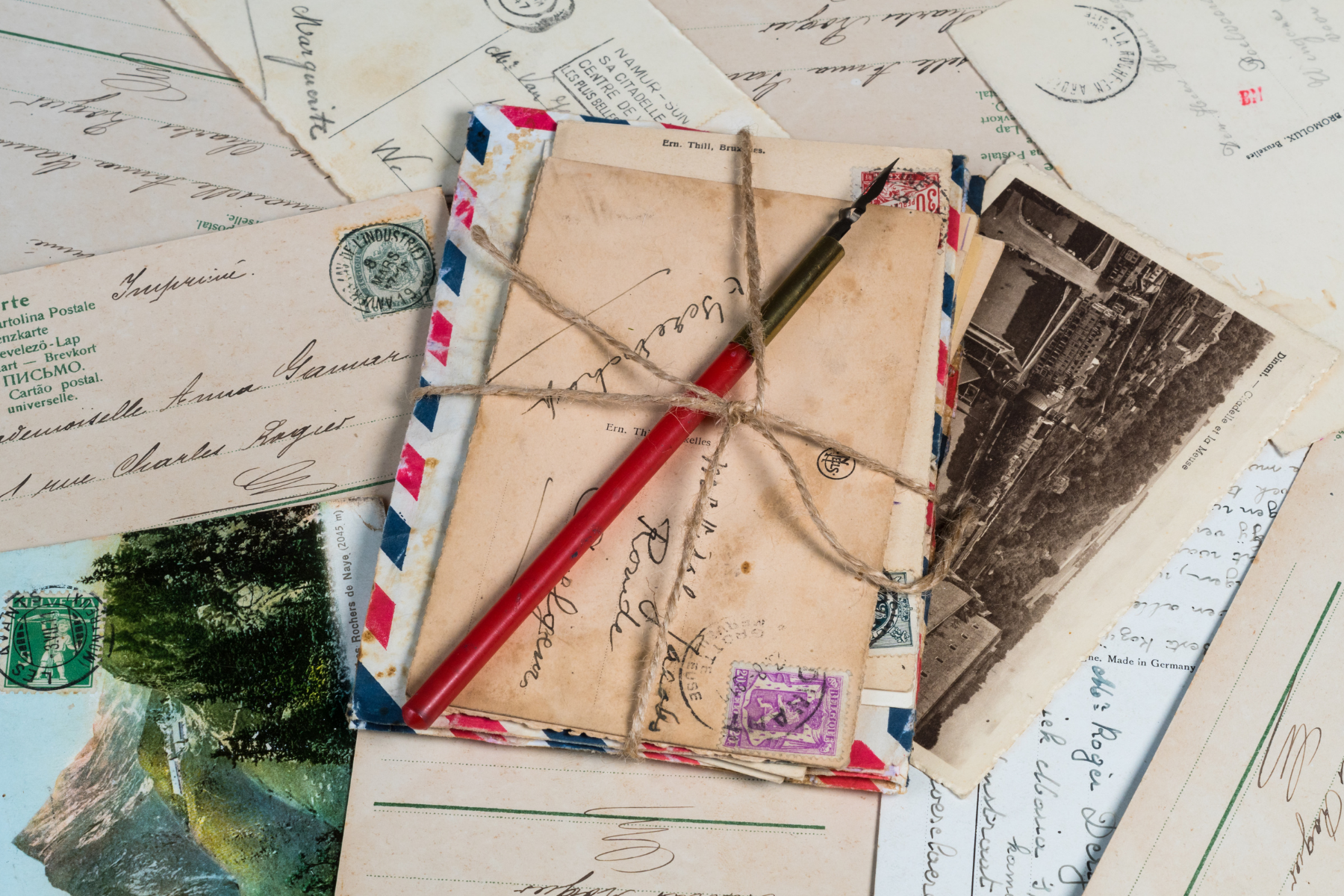 Postcard sent from WW2 veteran arrives in UK 77 years late | Wilts and Gloucestershire Standard - Vimarsana News