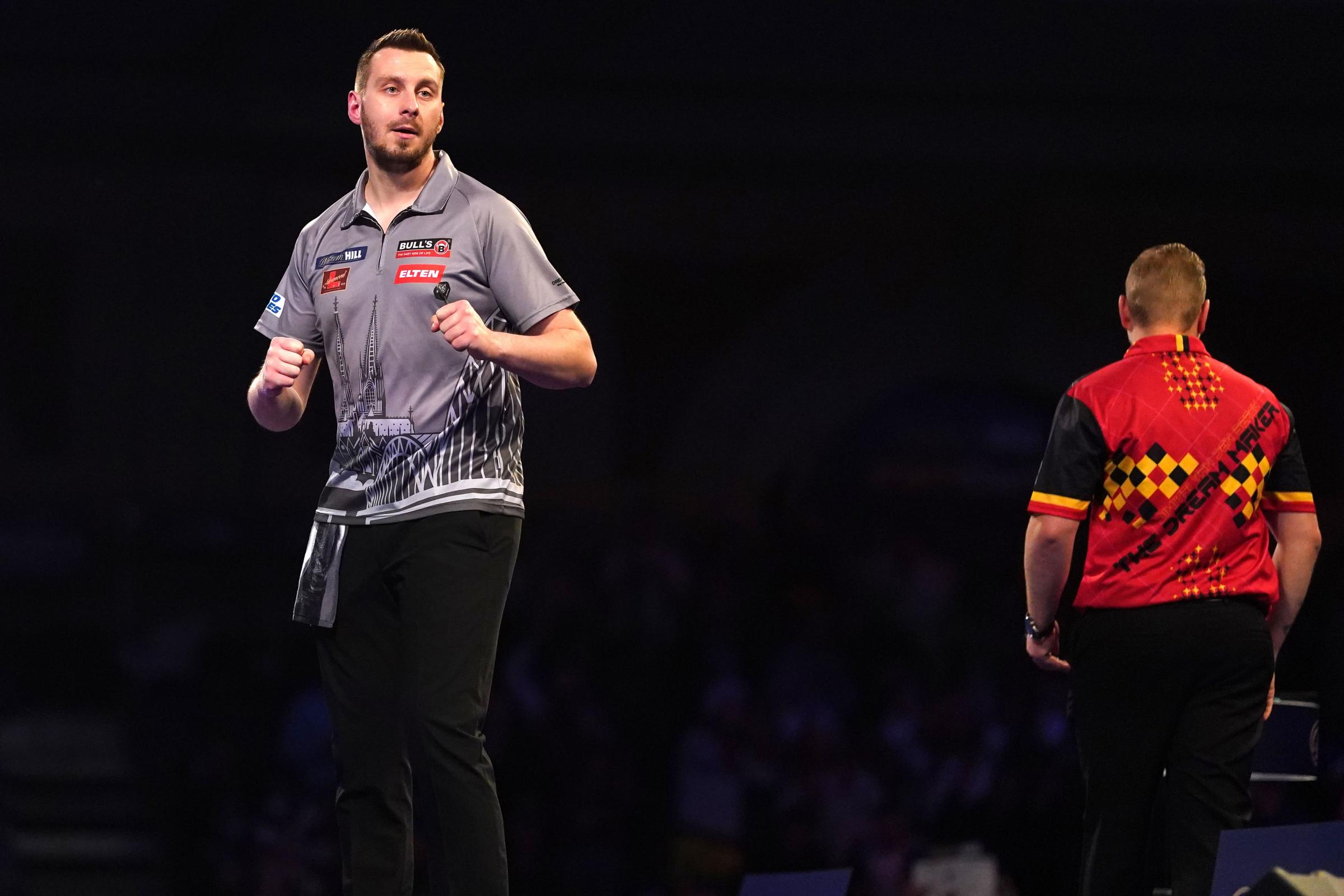 Florian Hempel claims shock win over Dimitri Van Den Bergh at Alexandra Palace - Vimarsana News
