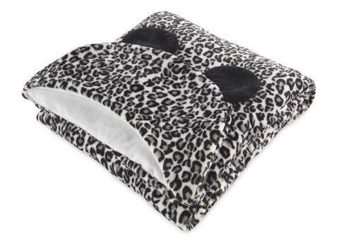 Wilts and Gloucestershire Standard: The Snow Leopard Hooded Blanket (Aldi) Wilts and Gloucestershire Standard: The Snow Leopard Hooded Blanket (Aldi)