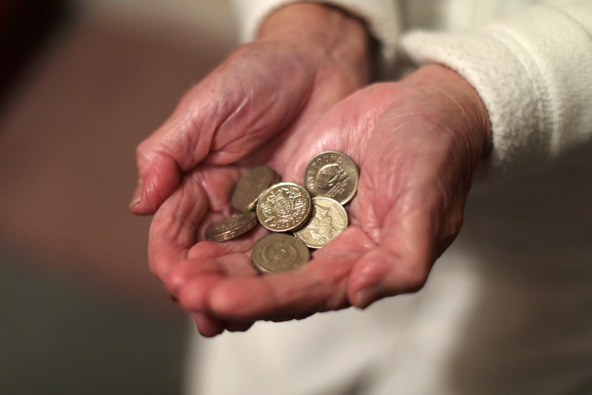 Two in five over-65s with bank account 'do not manage their money online' | Wilts and Gloucestershire Standard - Vimarsana News
