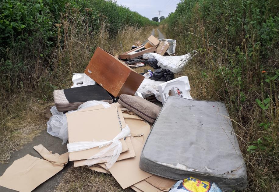 Kemble woman must pay more than £1600 for involvement in fly tipping 