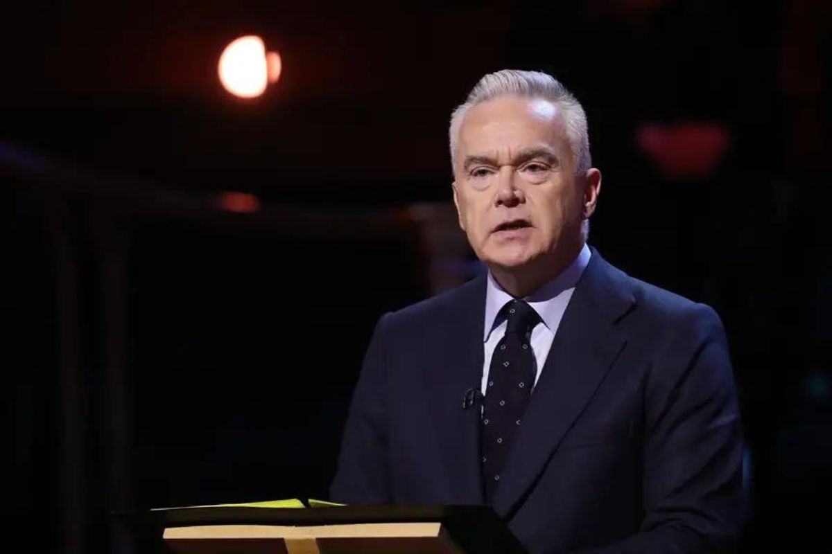 Huw Edwards set to leave BBC News after internal inquiry | Wilts and Gloucestershire Standard - Vimarsana News