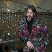 March 02 2024 Copyright Photographer Simon Pizzey Laurence Llewelyn-Bowen spoke about Lives in Design Cotswold Homes Interiors Festival The Corn Hall, Cirencester