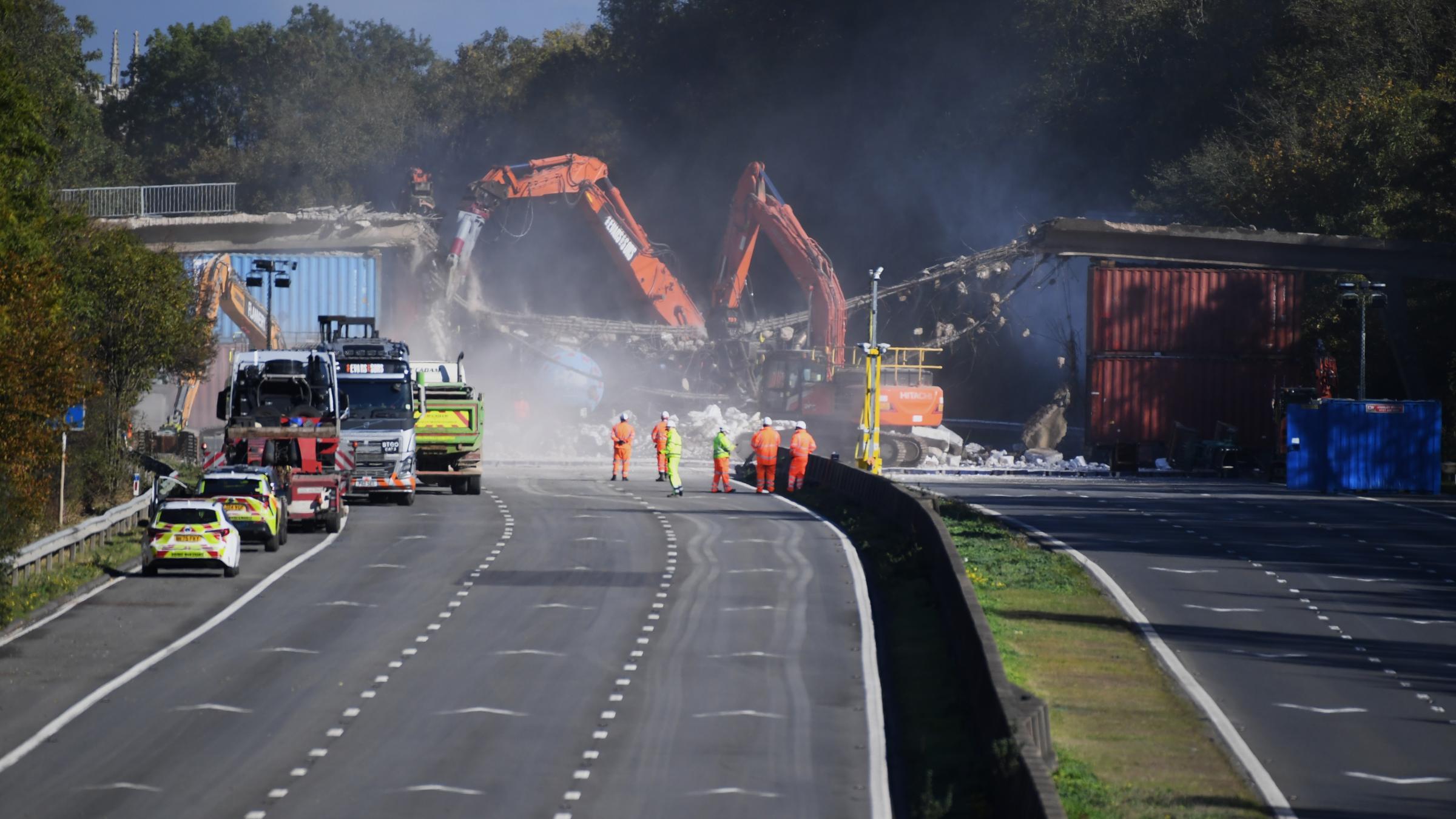 M5 motorway closed as two footbridges demolished